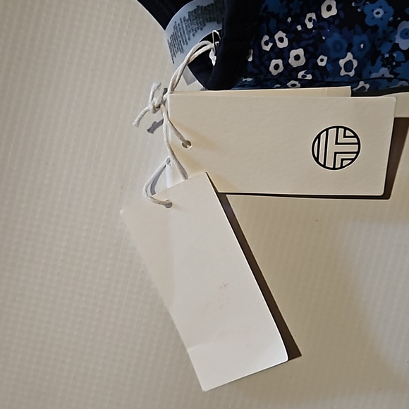 Tory Burch Printed cross back Navy Alpine floral Sport bra - Picture 3 of 3